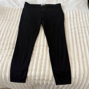 Abercrombie & Fitch Classic Black Jean Leggings Mid Riss Size 16 Short